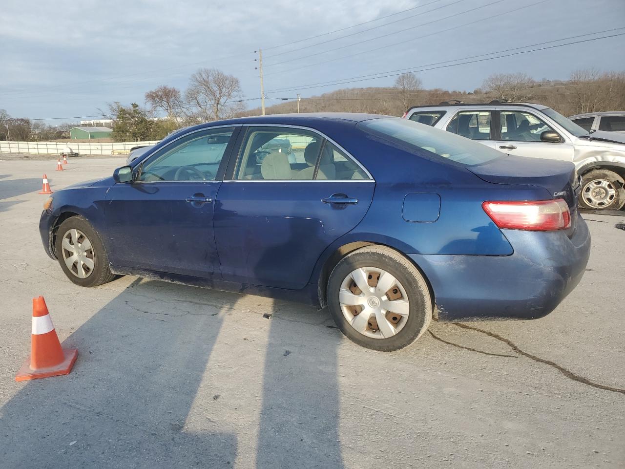 2009 Toyota Camry - Image 2