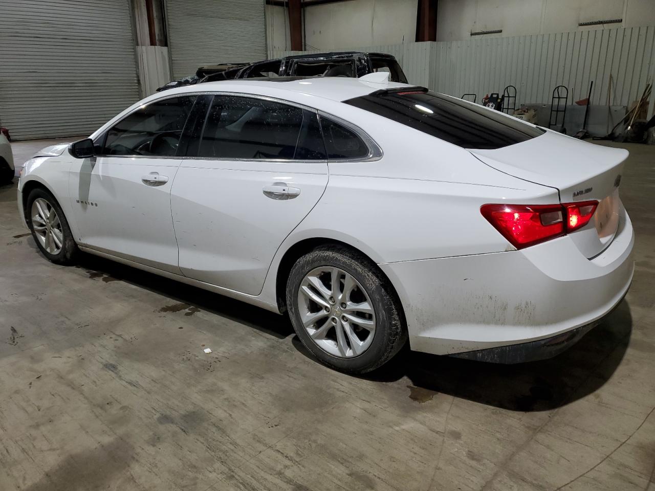2018 Chevrolet Malibu - Image 2