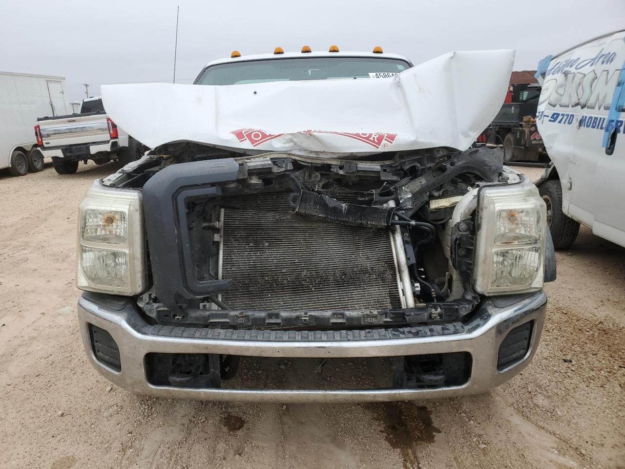 2012 Ford F350 - Image 5