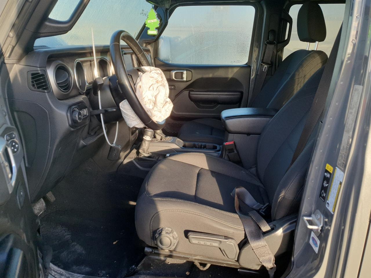2020 Jeep Wrangler - Image 7