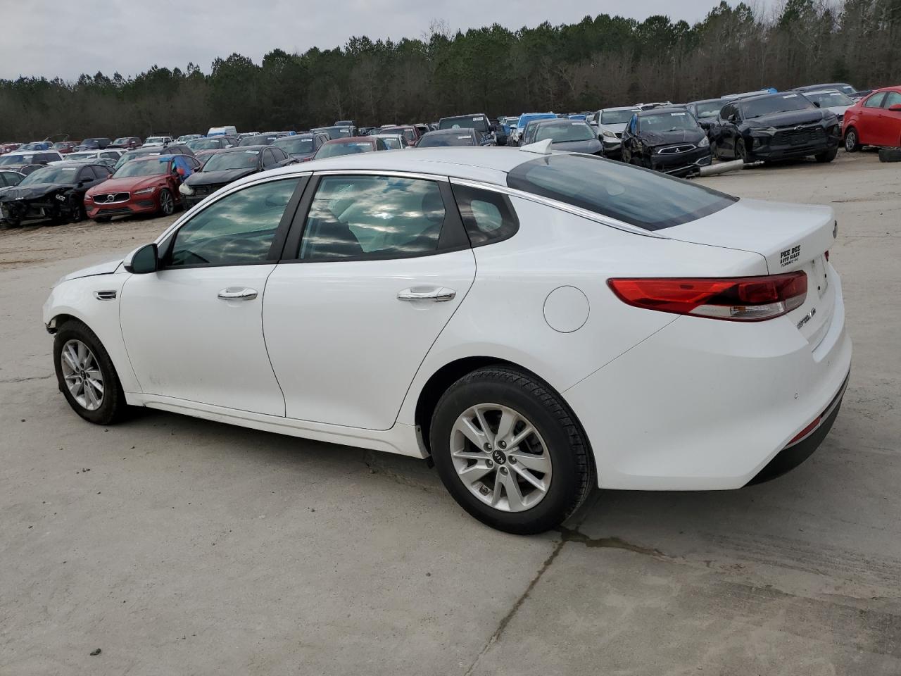 2018 Kia Optima - Image 2