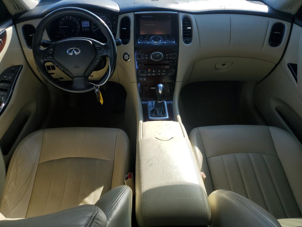 2017 Infiniti QX50 - Image 8