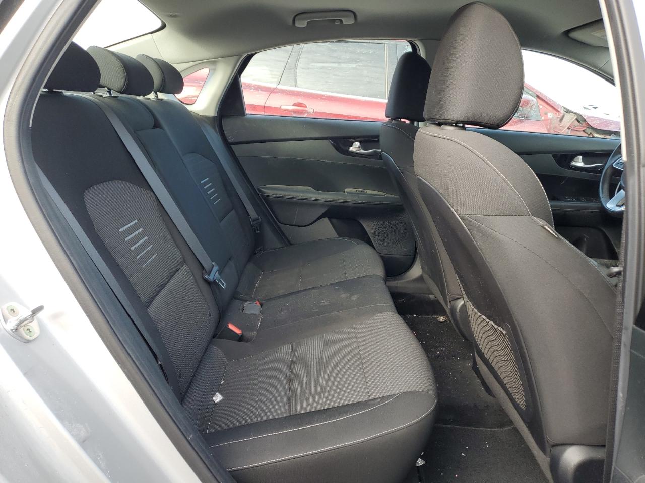 2019 Kia Forte - Image 10