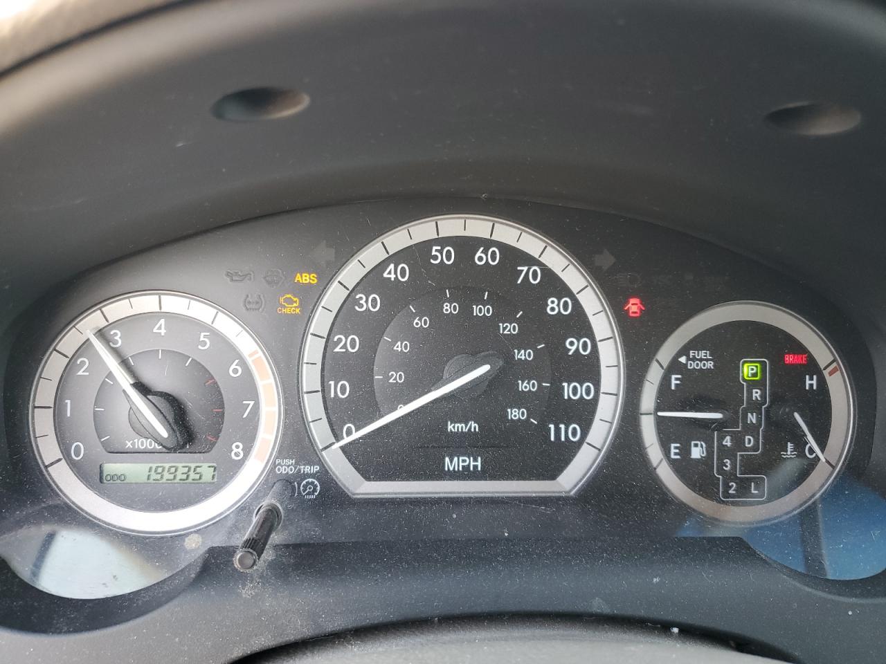2005 Toyota Sienna - Image 9