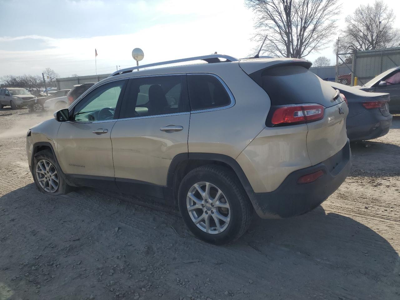 2015 Jeep Grand Cherokee - Image 2