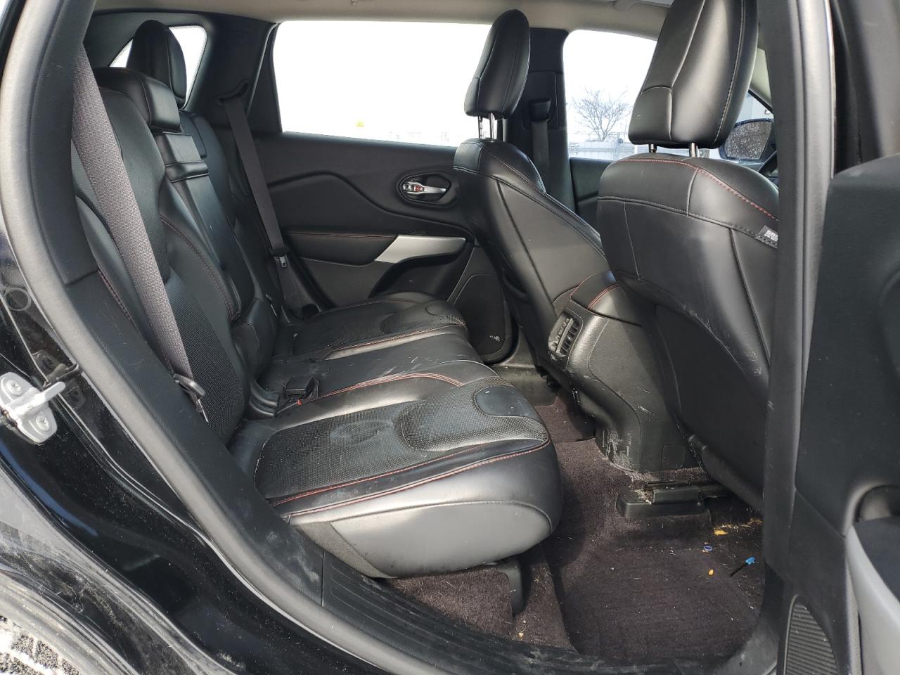 2017 Jeep Cherokee Trailhawk VIN: 1C4PJMBS3HW628404 Lot: 44951165