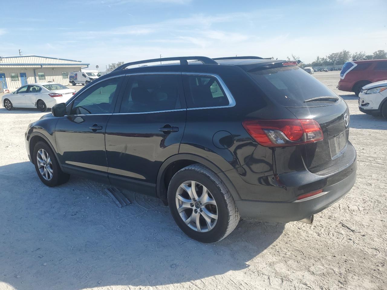 2014 Mazda CX-9 - Image 2