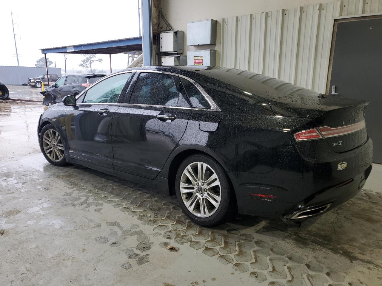 2016 Lincoln MKZ - Image 2