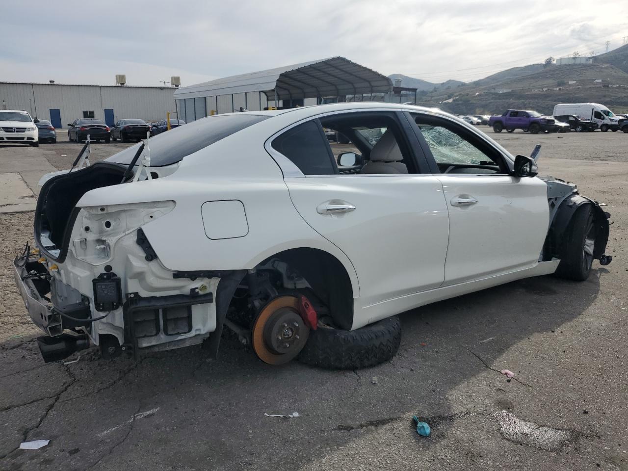 2020 Infiniti Q50 - Image 3