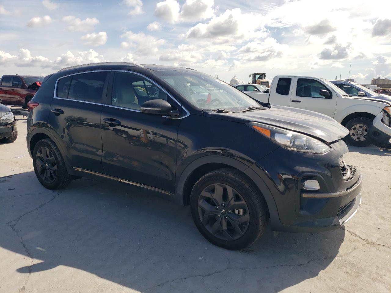 2021 Kia Sportage - Image 4