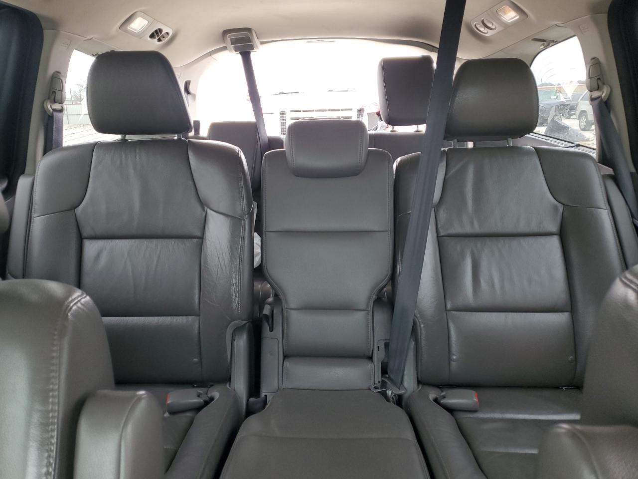 2012 Honda Odyssey - Image 10
