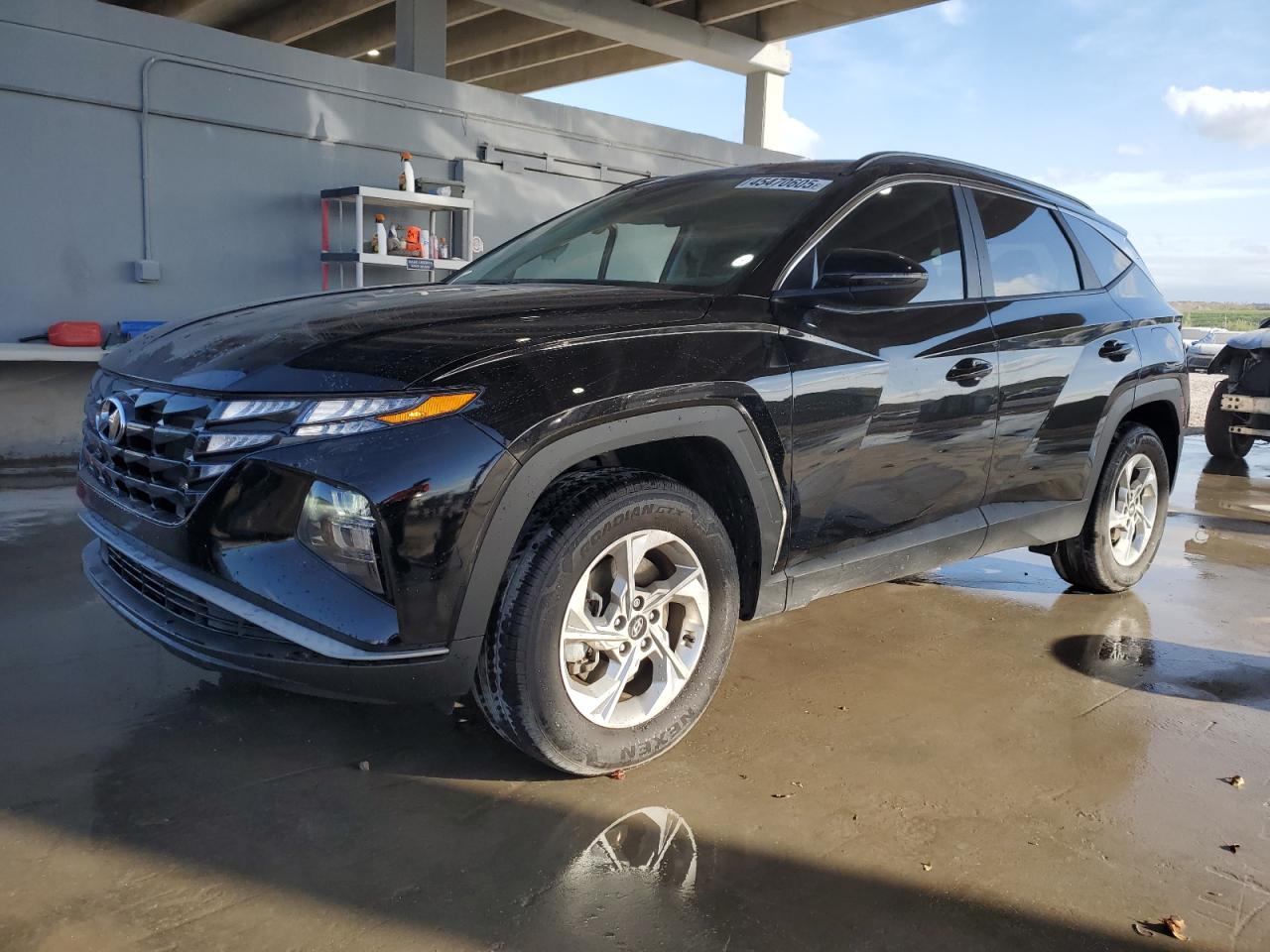 2023 Hyundai Tucson - Image 1