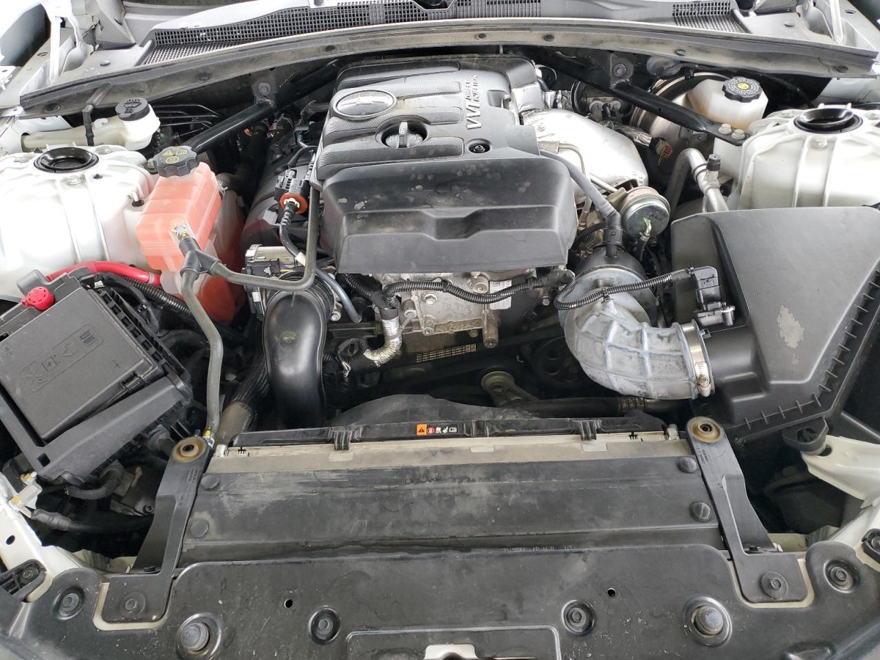 2023 Chevrolet Camaro - Image 11