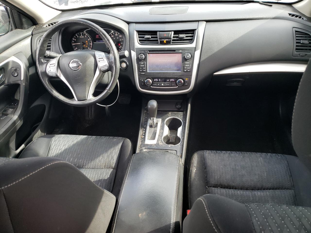 2016 Nissan Altima - Image 8
