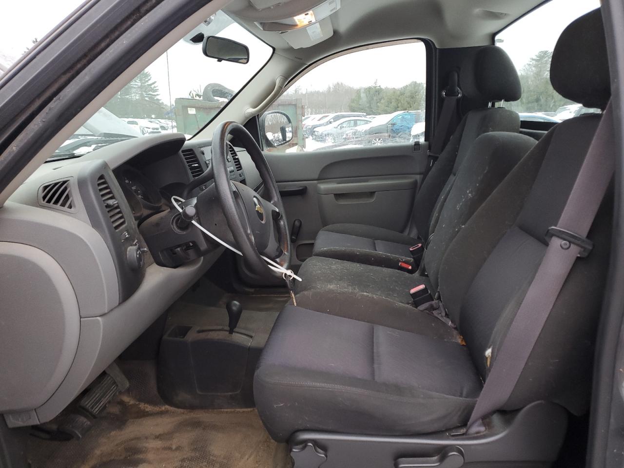 2011 Chevrolet Silverado - Image 7