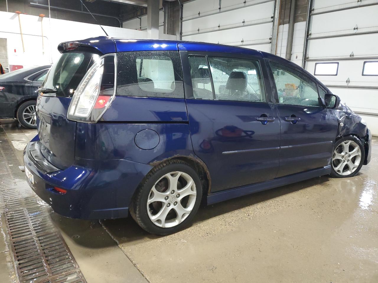 2009 Mazda 5 - Image 3