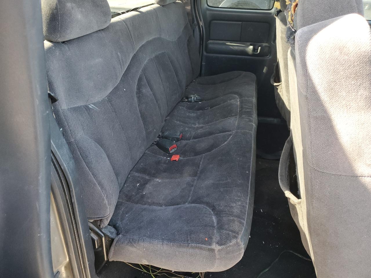 2002 GMC Sierra - Image 10