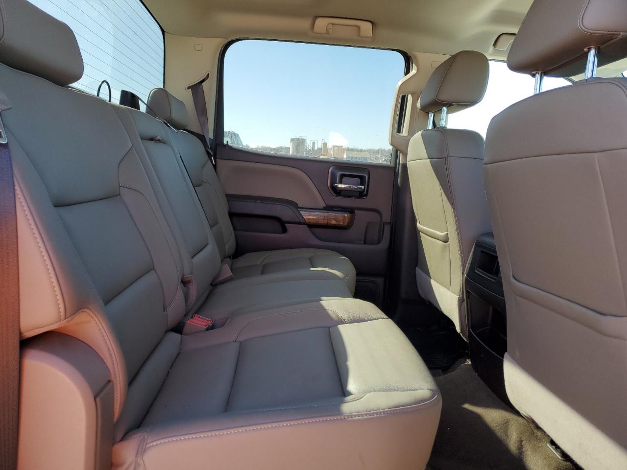 2018 GMC Sierra - Image 10