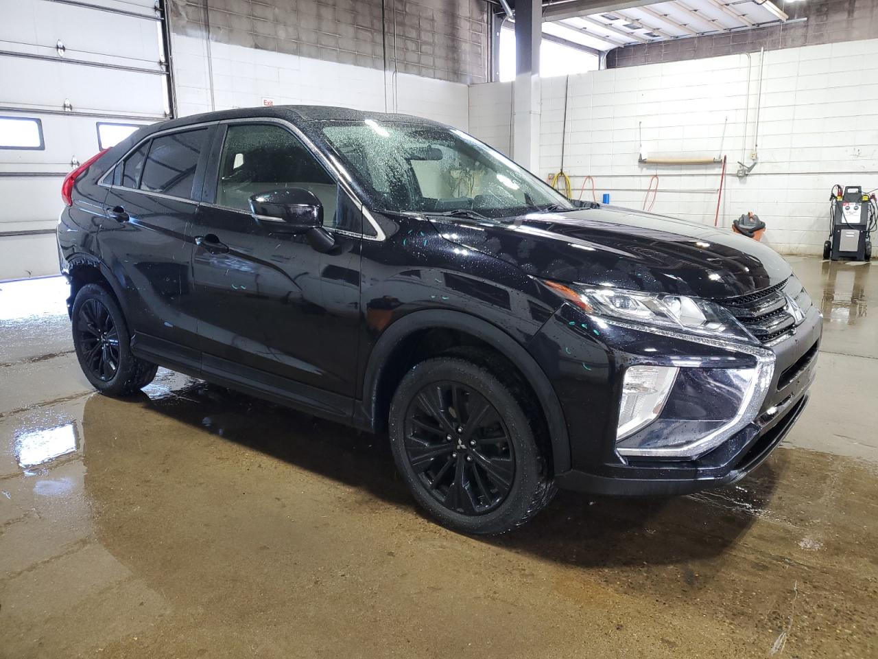 2019 Mitsubishi Eclipse - Image 4