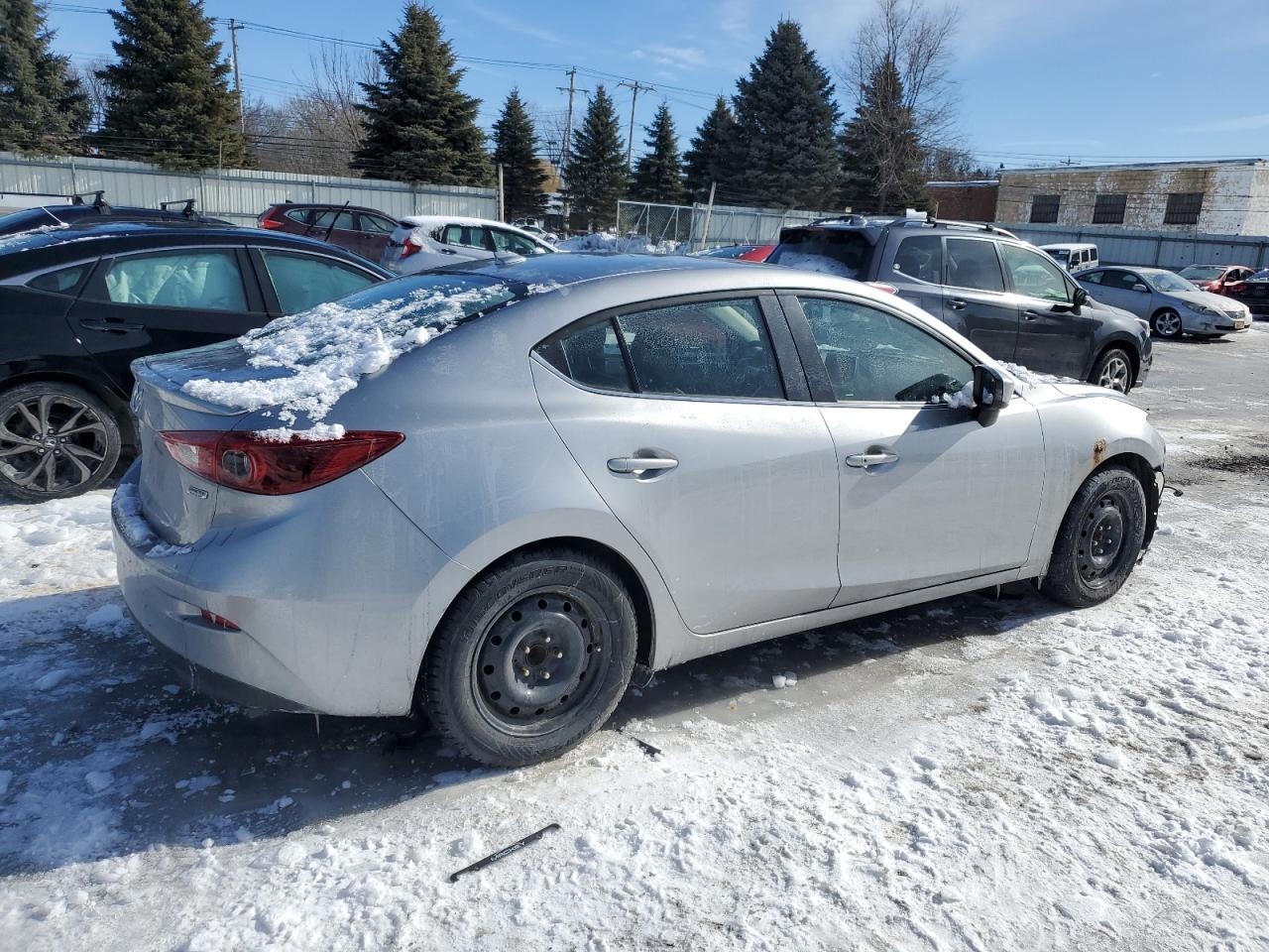 2014 Mazda 3 - Image 3