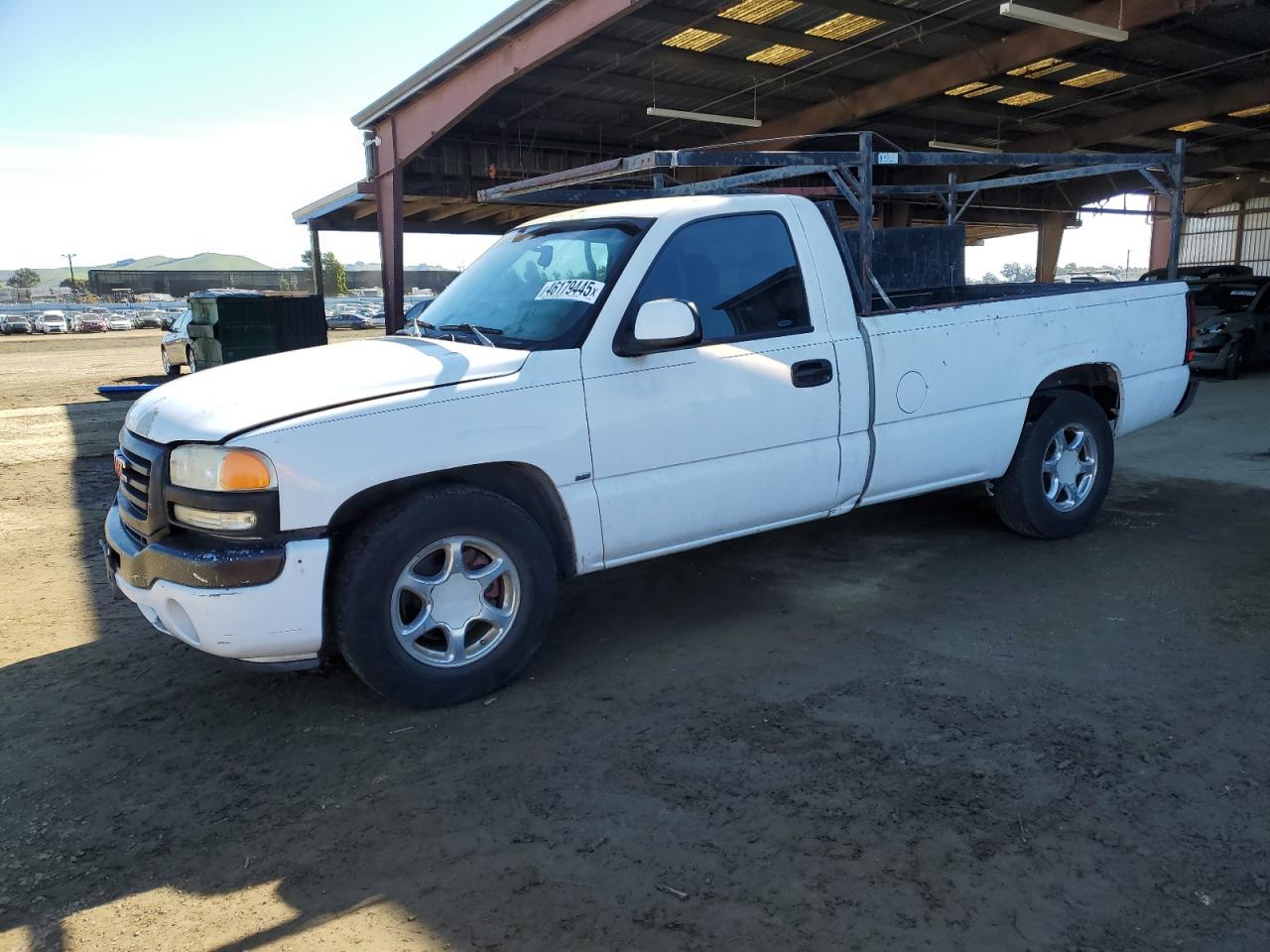 American Canyon, CA에서 판매 중인 2006 Gmc New Sierra C1500 - Vandalism