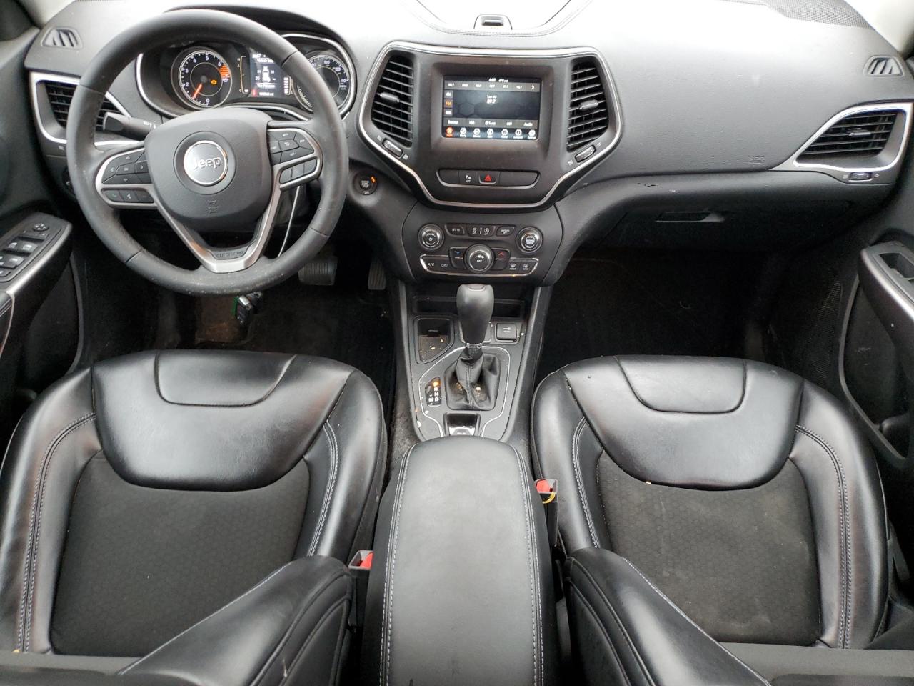 2019 Jeep Grand Cherokee - Image 8