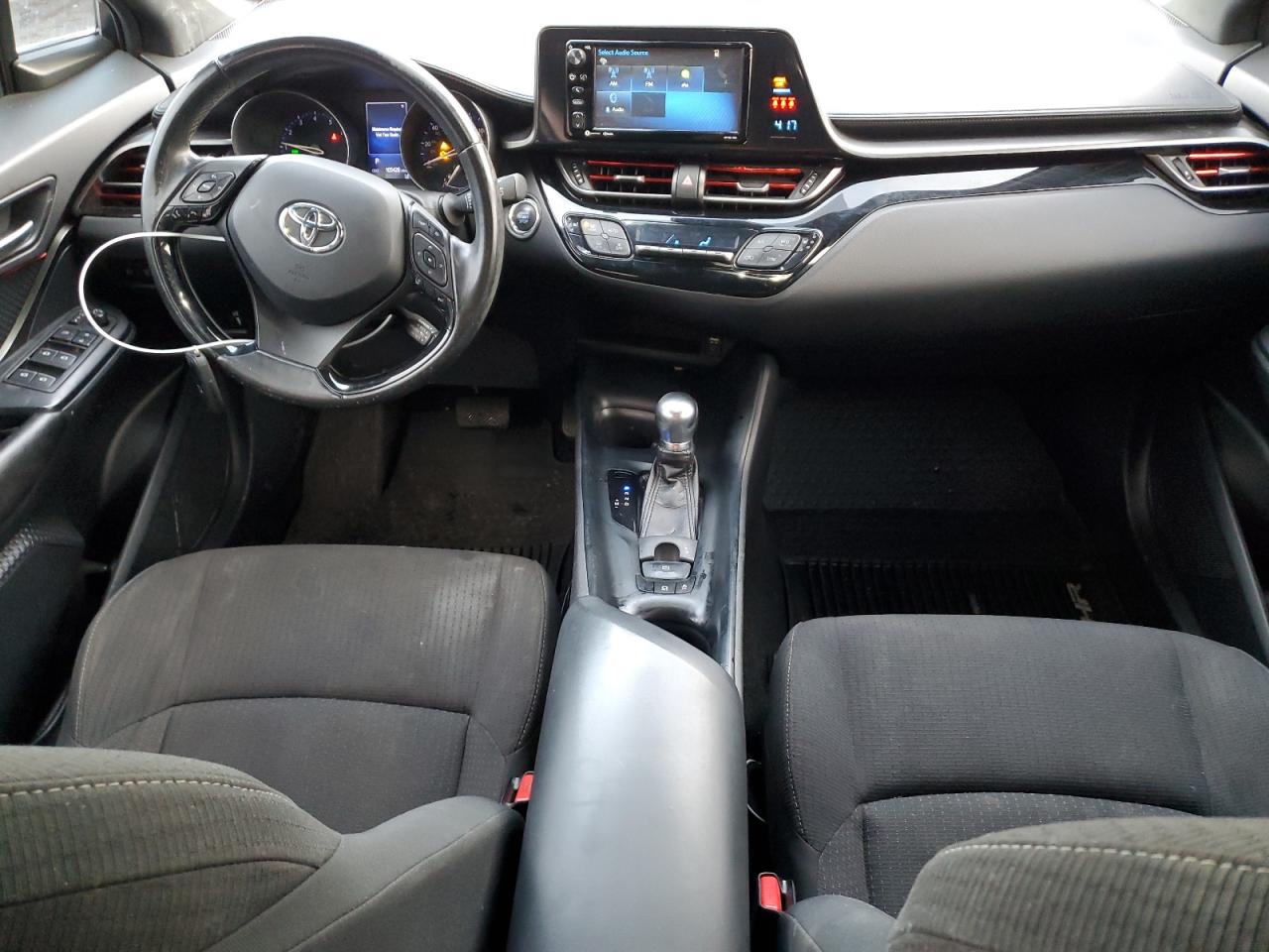 2018 Toyota C-HR - Image 8