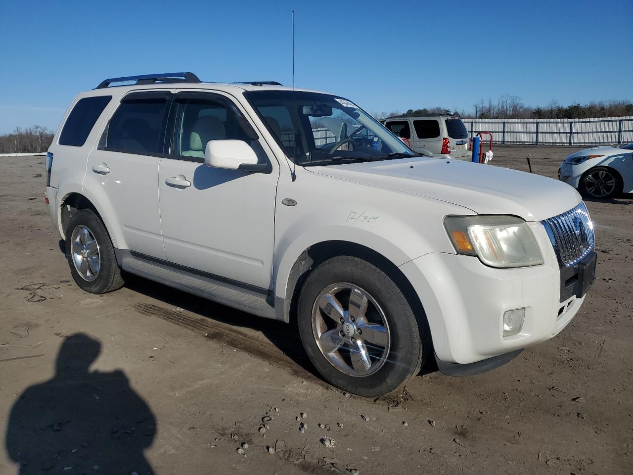 2009 Mercury Mariner - Image 4