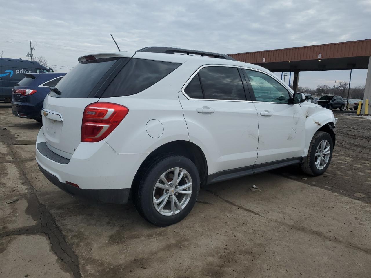 2017 Chevrolet Equinox - Image 3