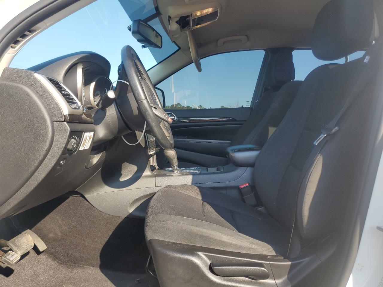 2012 Jeep Grand Cherokee - Image 7