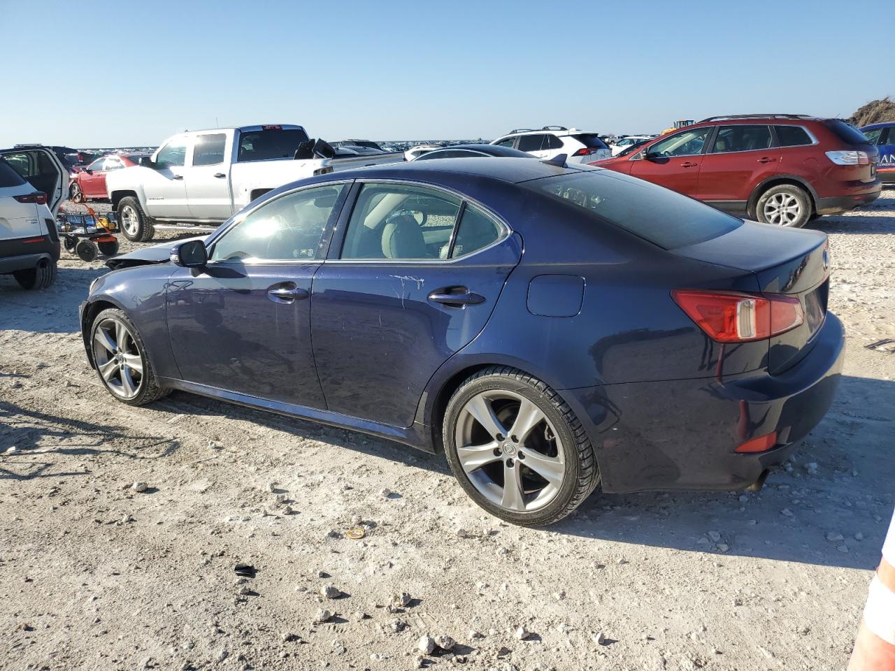 2011 Lexus IS - Image 2
