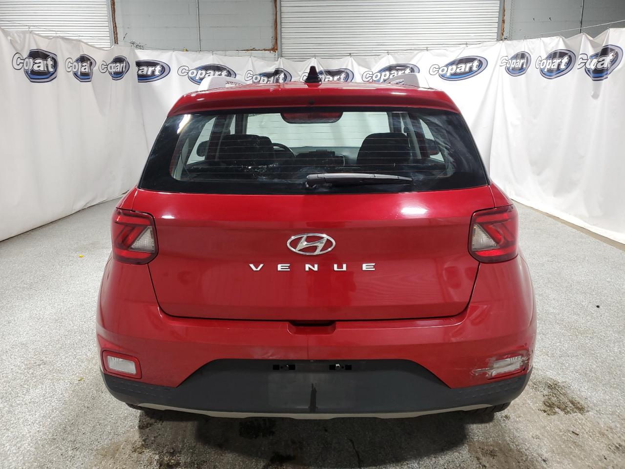 2021 Hyundai Venue - Image 6