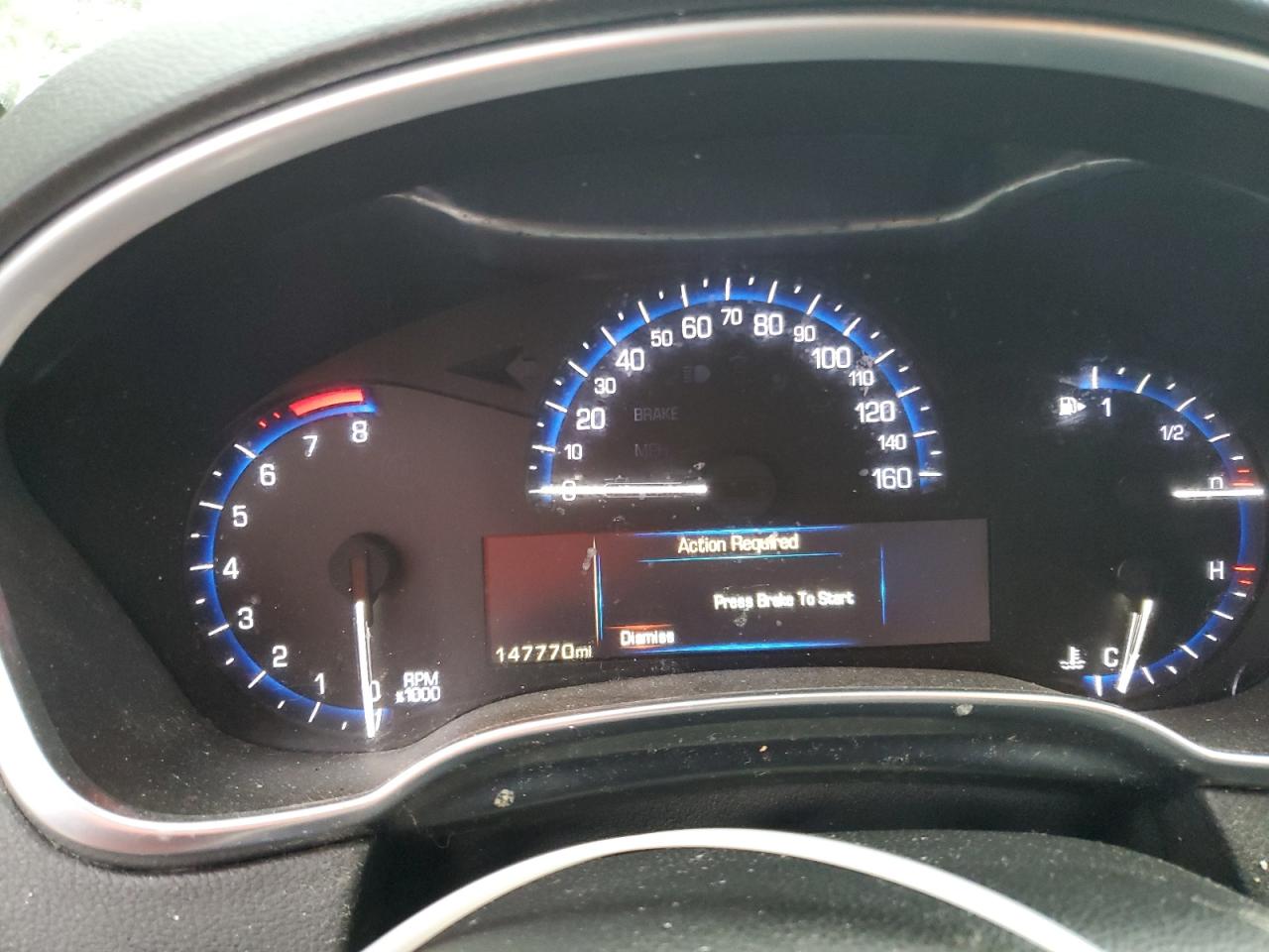 2015 Cadillac SRX - Image 9