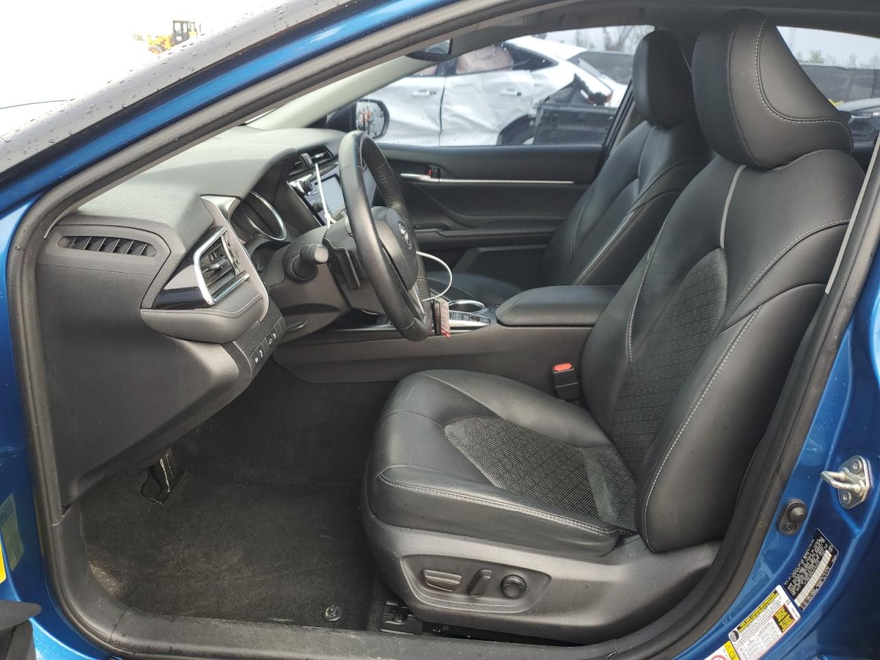 2018 Toyota Camry - Image 7