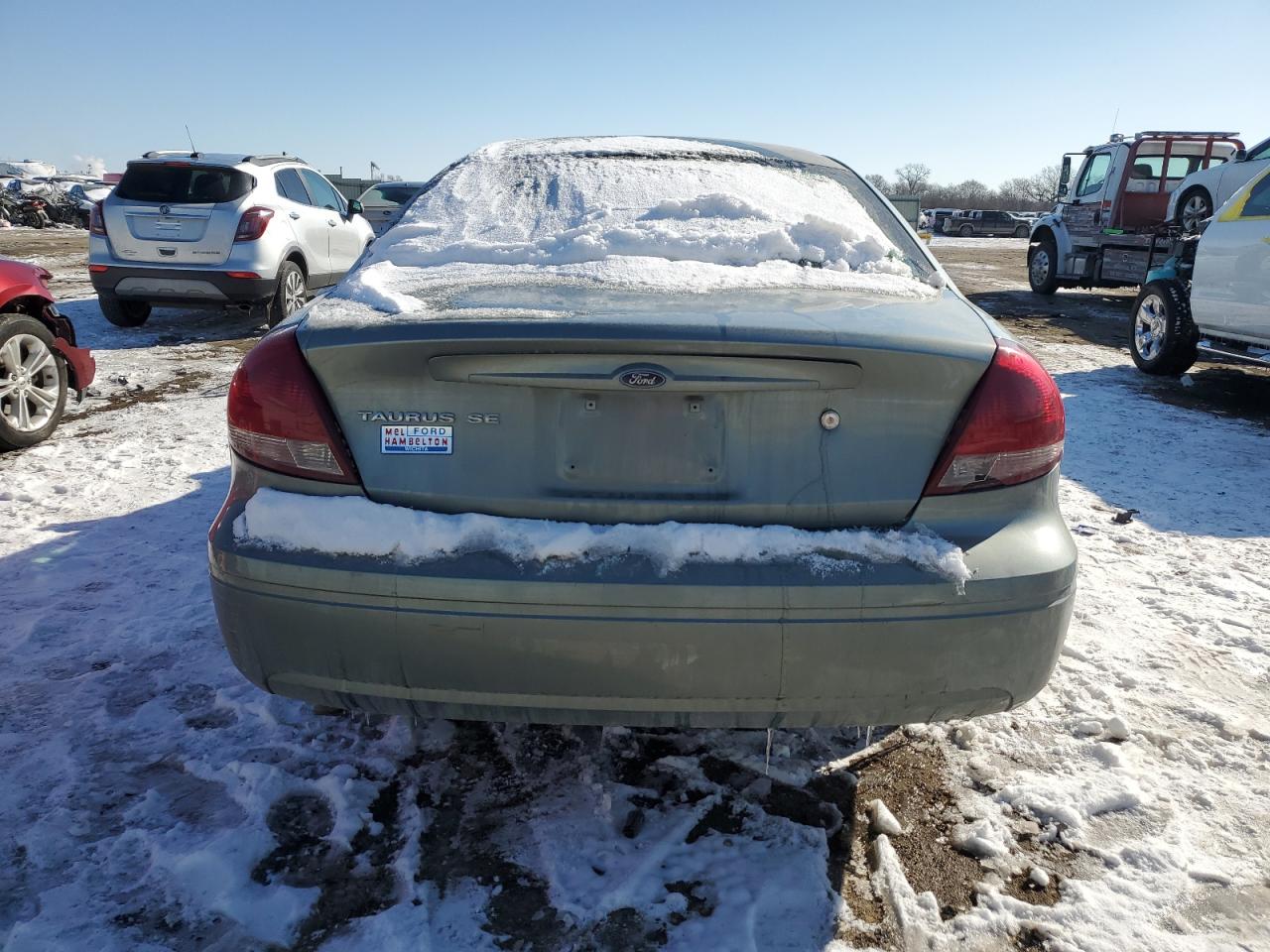 2005 Ford Taurus - Image 6