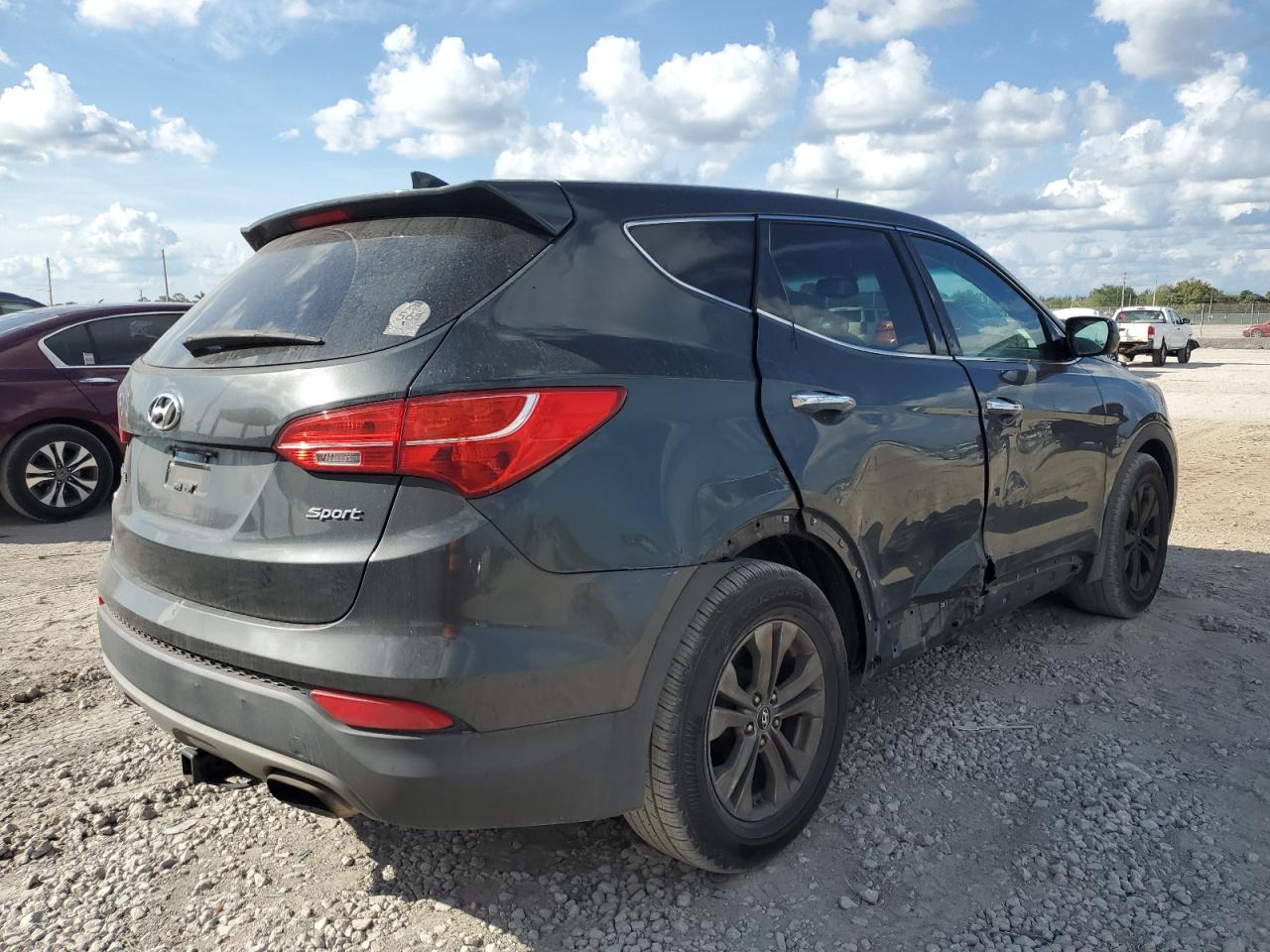 2013 Hyundai Santa Fe - Image 3