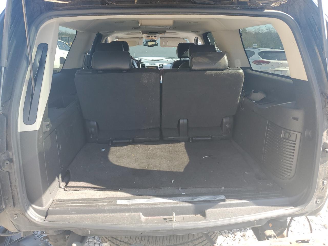 2008 Cadillac Escalade - Image 6