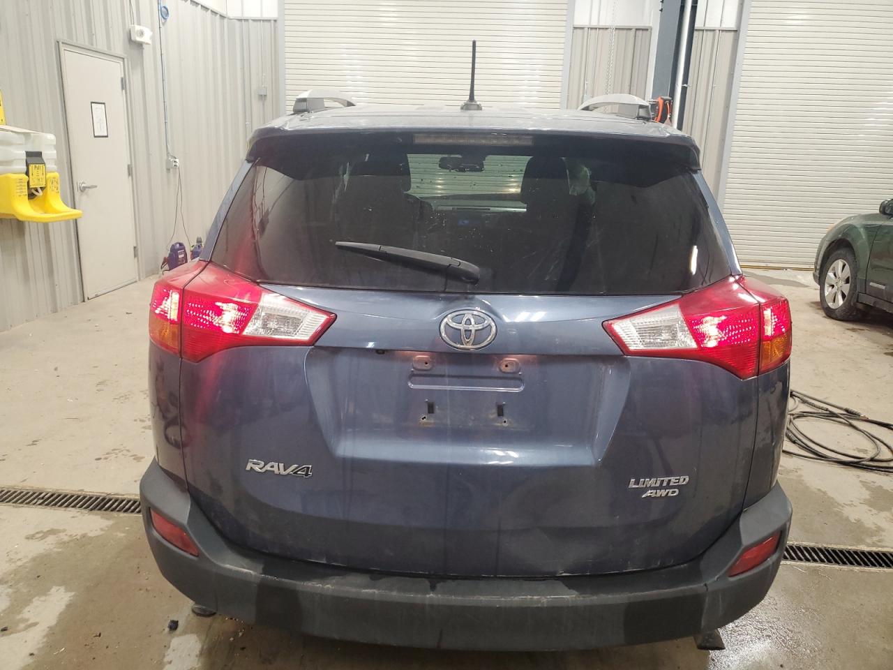 2014 Toyota RAV 4 - Image 6
