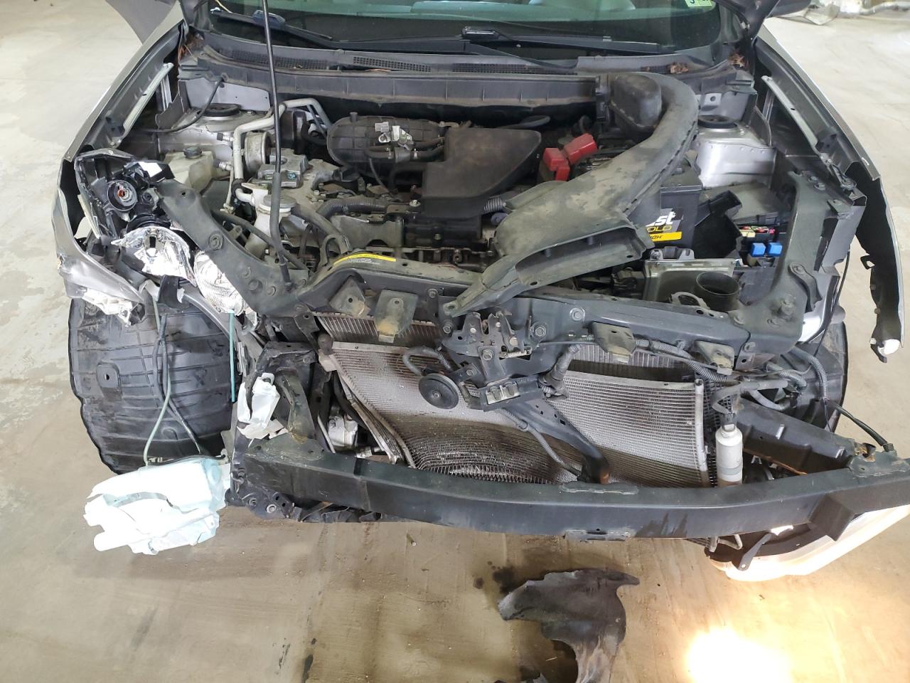 2013 Nissan Rogue - Image 12