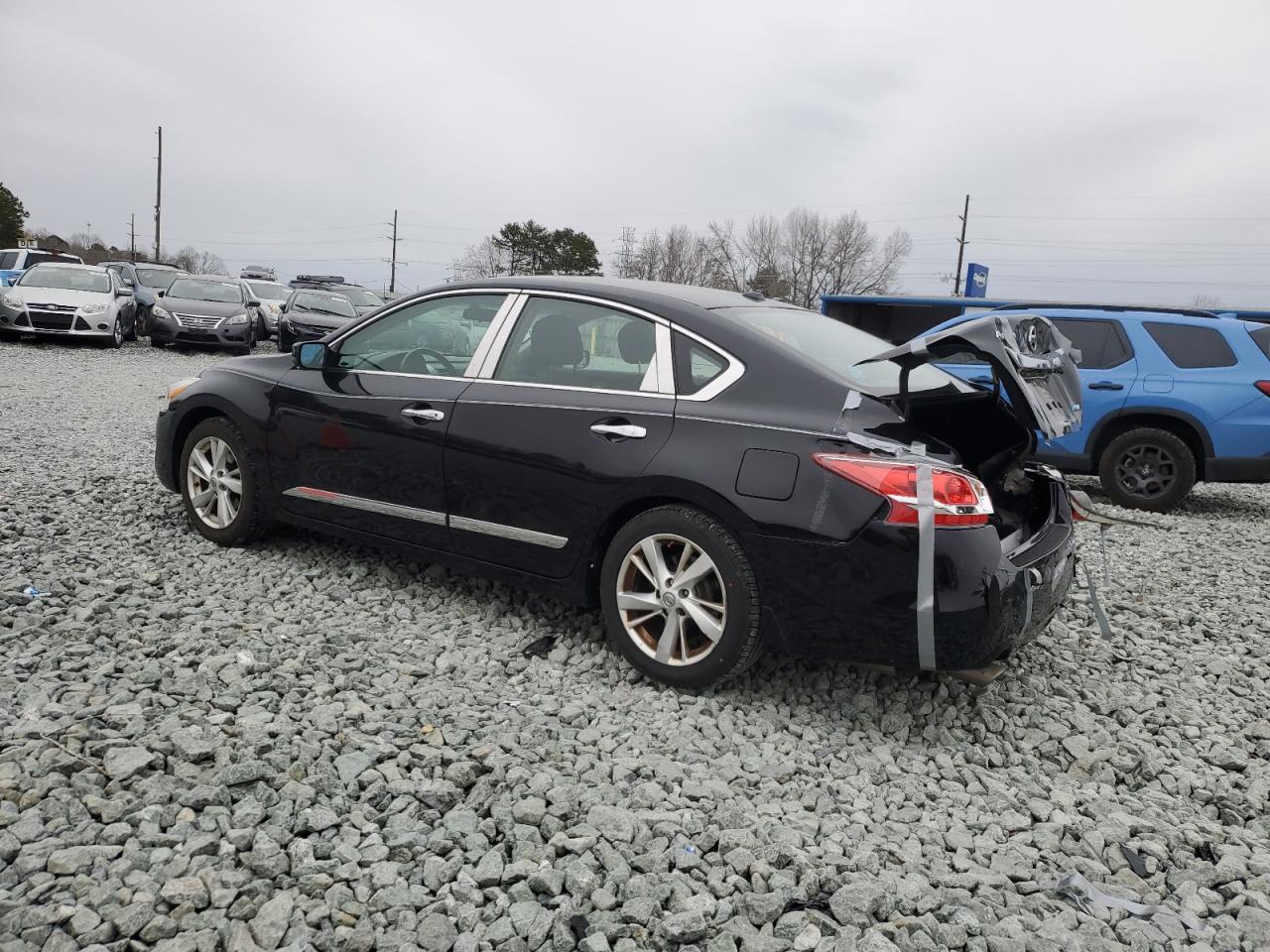 2013 Nissan Altima - Image 2