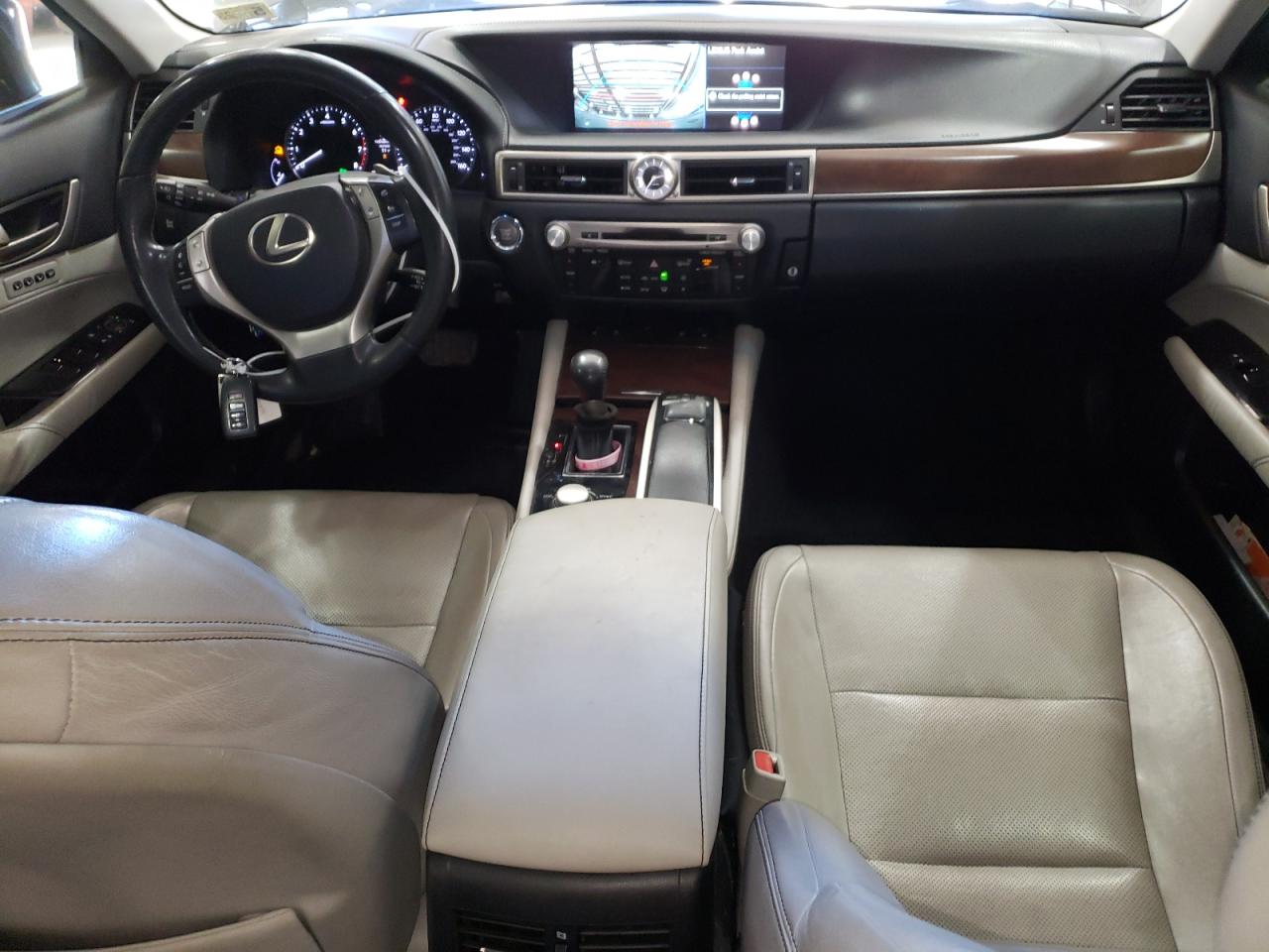 2014 Lexus GS - Image 8