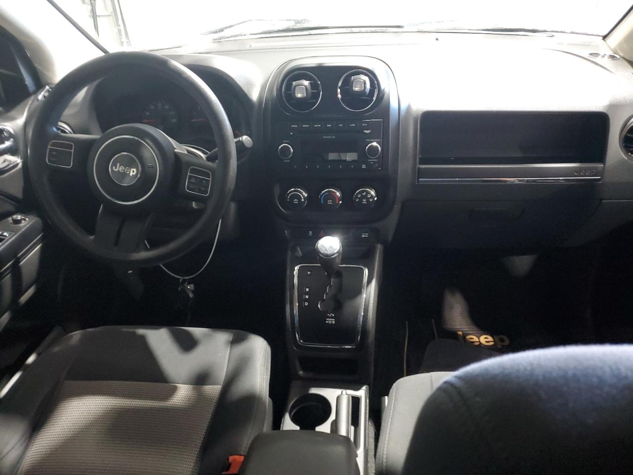 2011 Jeep Compass - Image 8