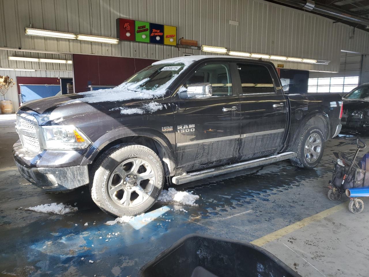 2014 Ram 1500 Laramie for Sale in Fort Wayne, IN - Side