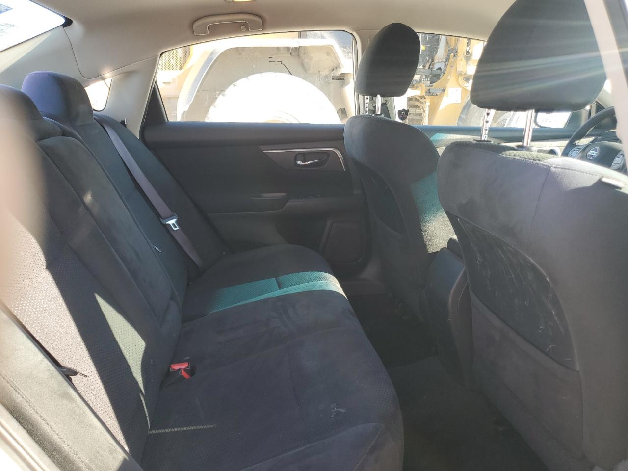2015 Nissan Altima - Image 10