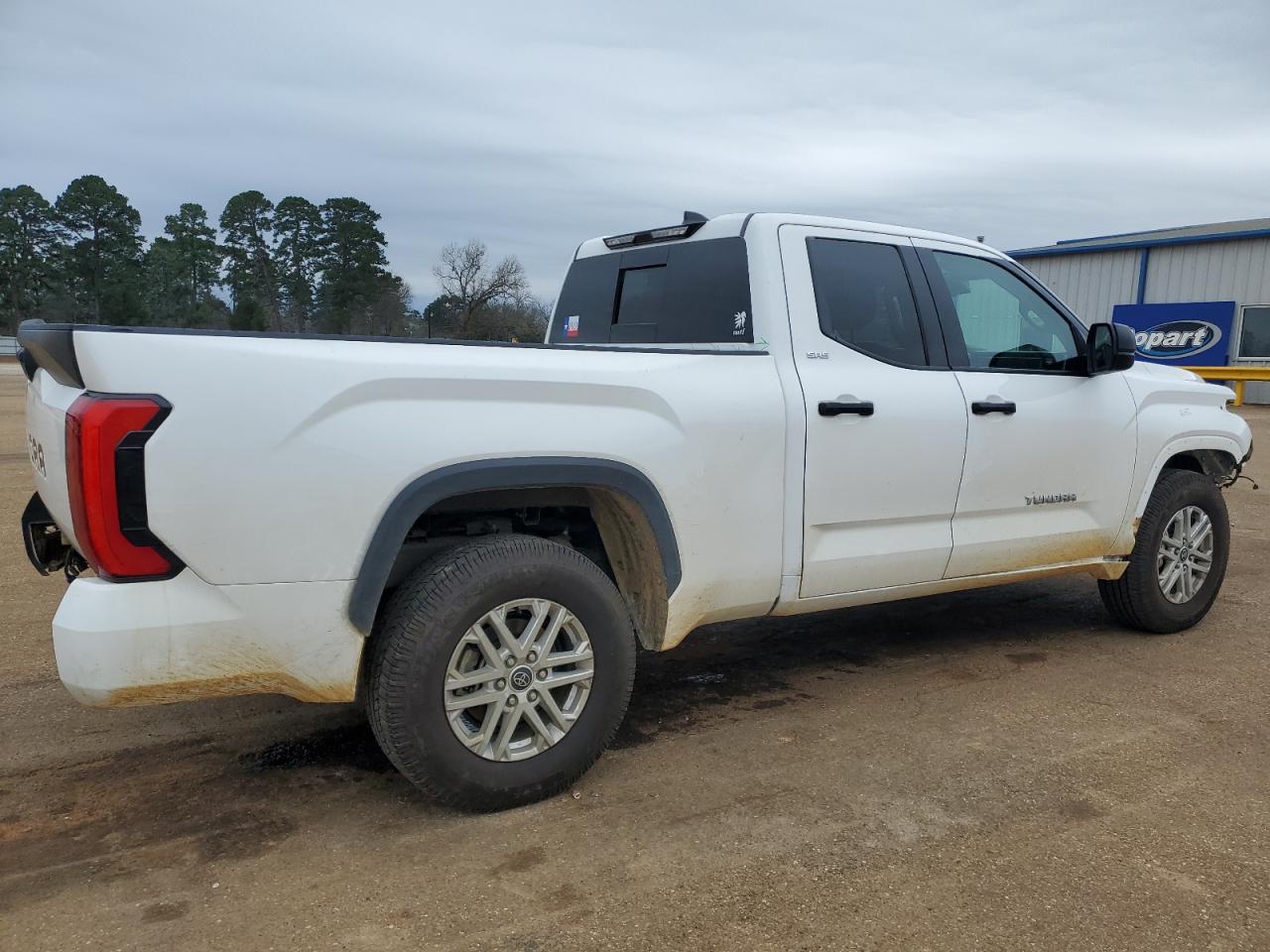 2023 Toyota Tundra - Image 3
