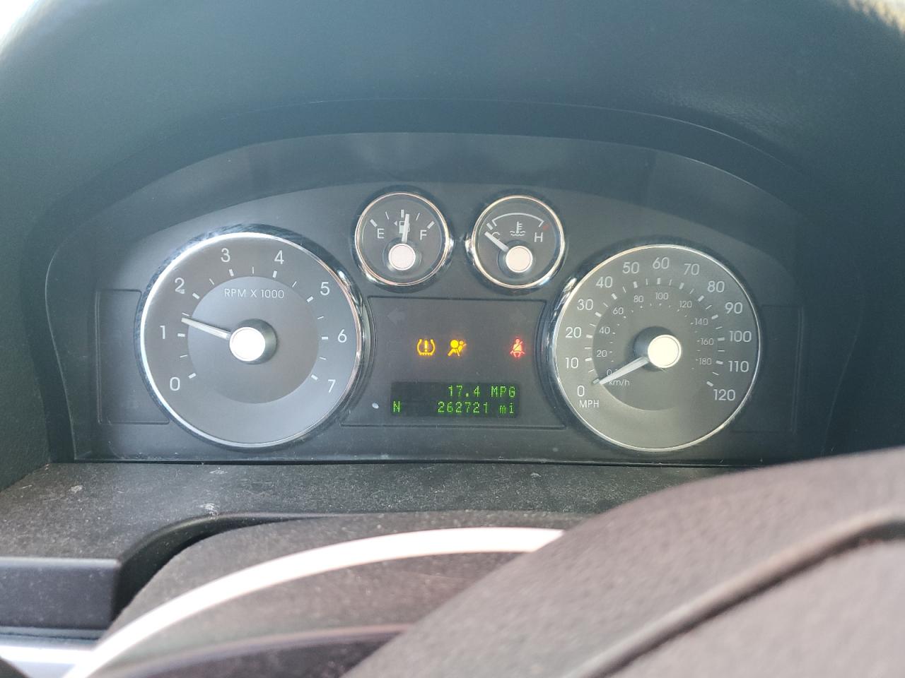 2009 Mercury Milan - Image 9