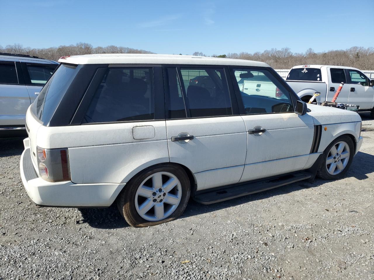 2004 Land Rover Range Rover - Image 3