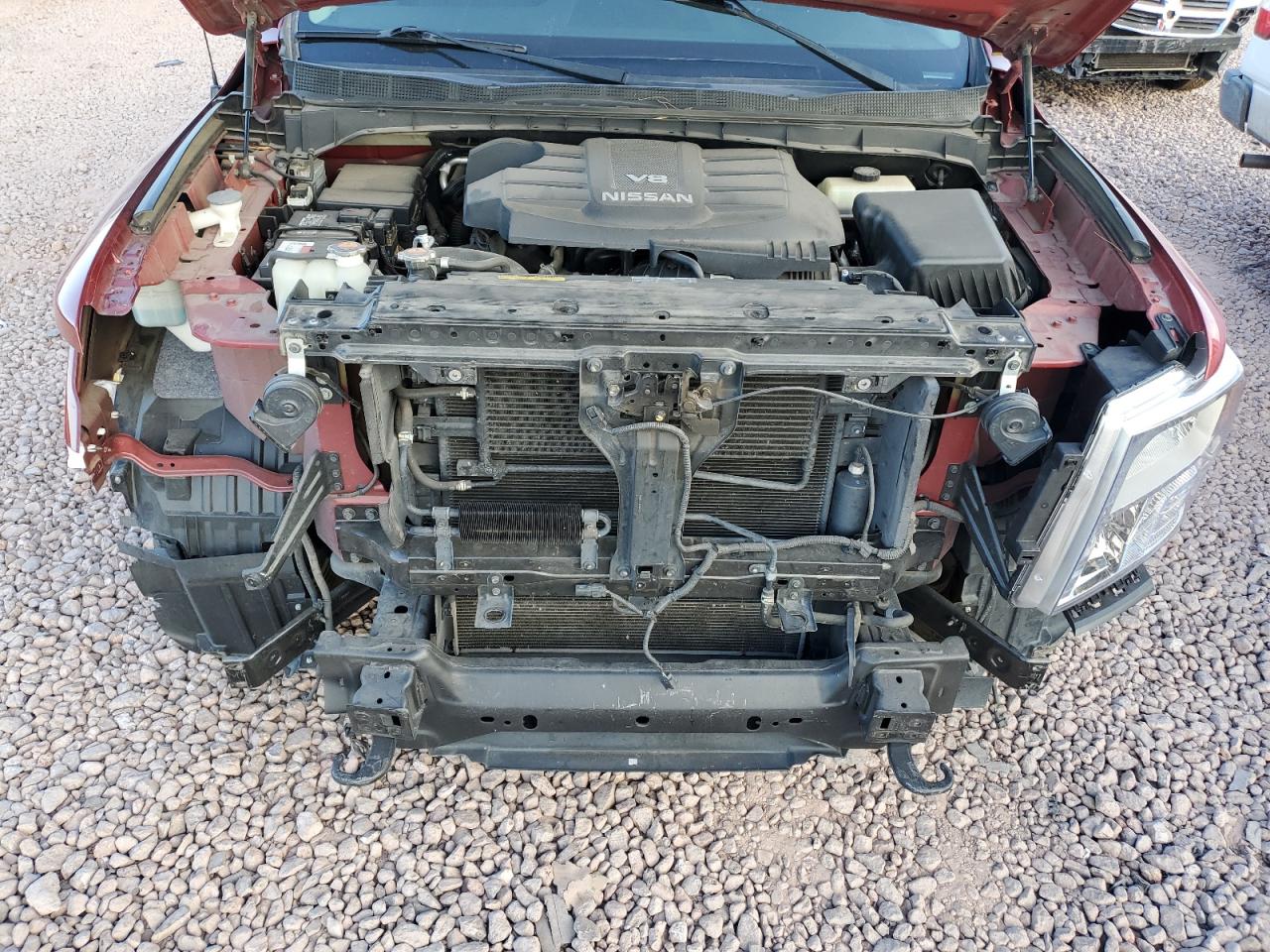 2018 Nissan Titan - Image 11