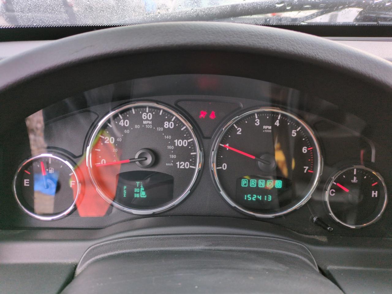 2010 Jeep Liberty (North America) - Image 9