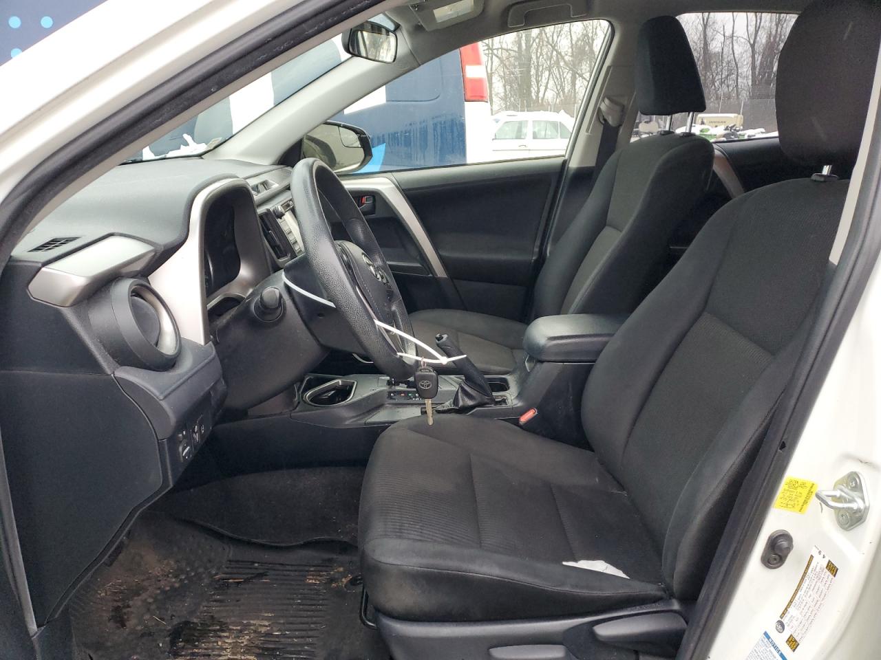 2017 Toyota RAV 4 - Image 7